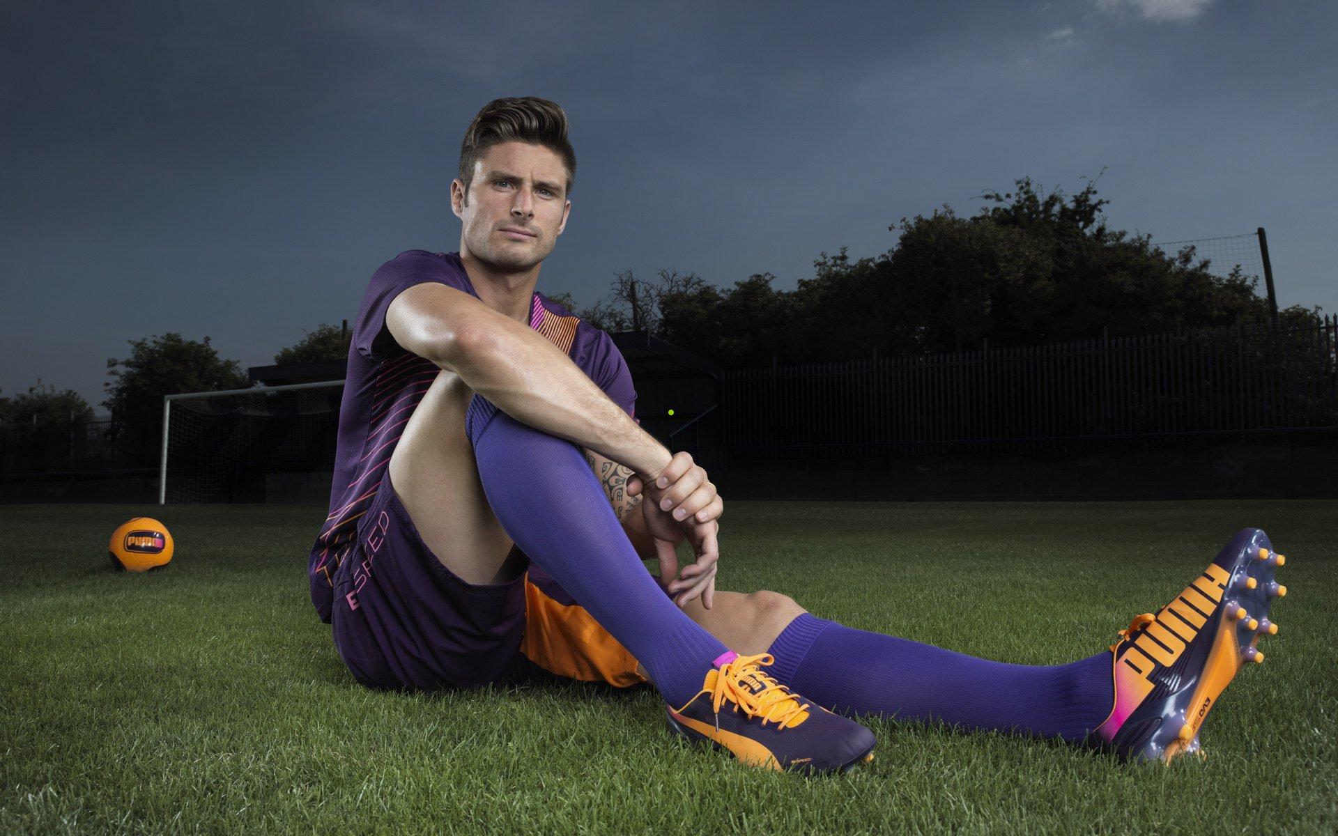 内马尔炮轰金球奖评选不公，拉菲尼亚第五名次遭强烈质疑，直言真的太过分了