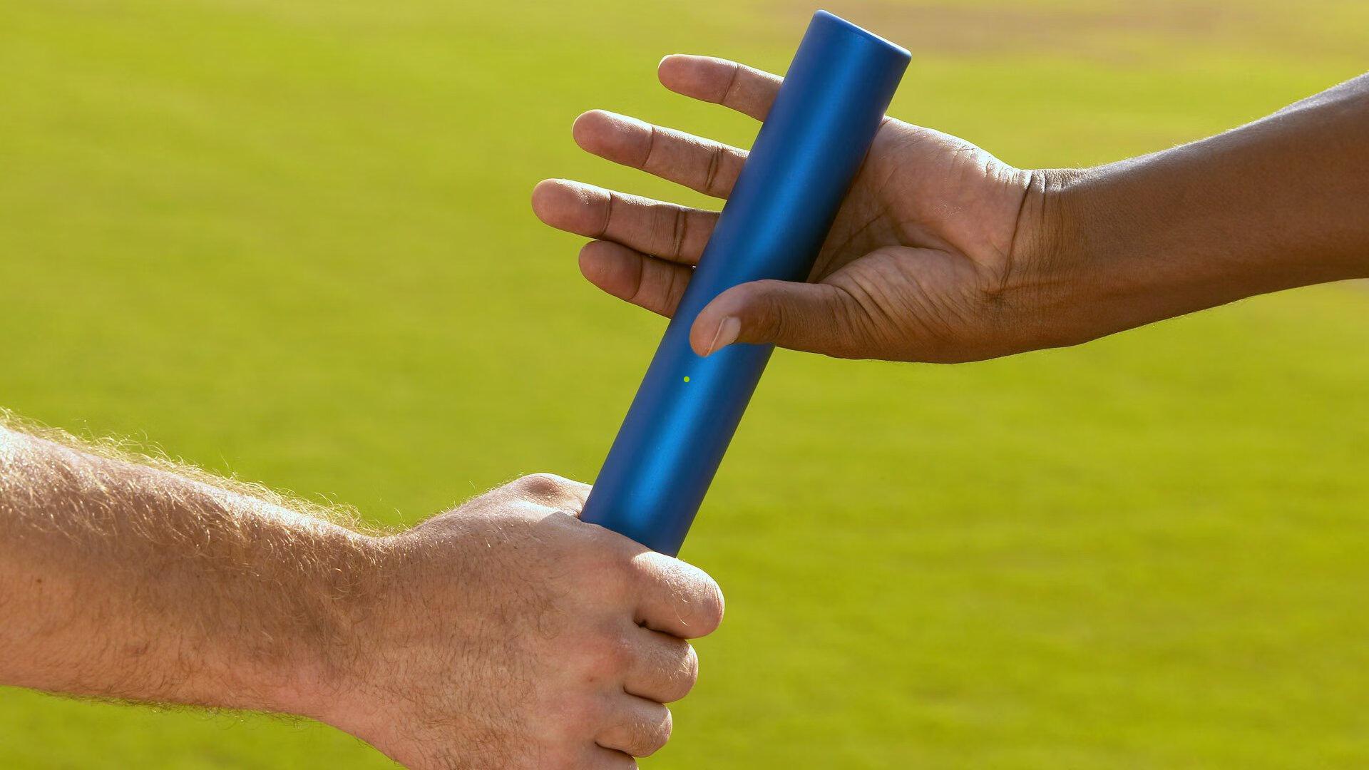 激情狂欢！埃及队赛后接着奏乐接着舞庆祝晋级世界杯